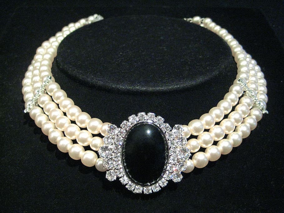 Classic Pearl Jewellery Women Can Treasure Forever